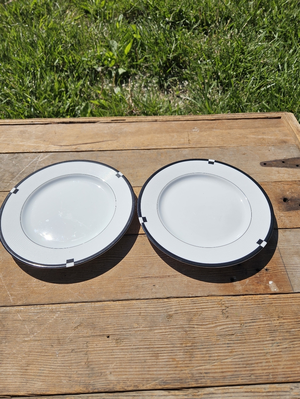2 MIKASA #L5542 MIDNIGHT  Fine China  7.5" Salad Plates. Made In Japan.